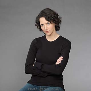 Jennifer Butler (Michelle Paradise)