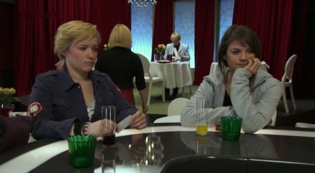 Hand Aufs Herz - Episode 102