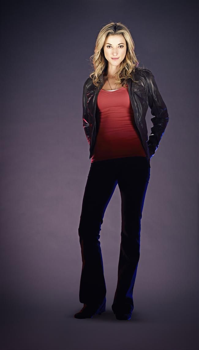 Lauren - Lost Girl