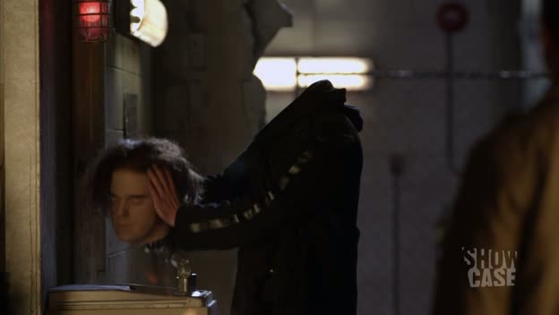 Lost Girl - Saison 01 Episode 02