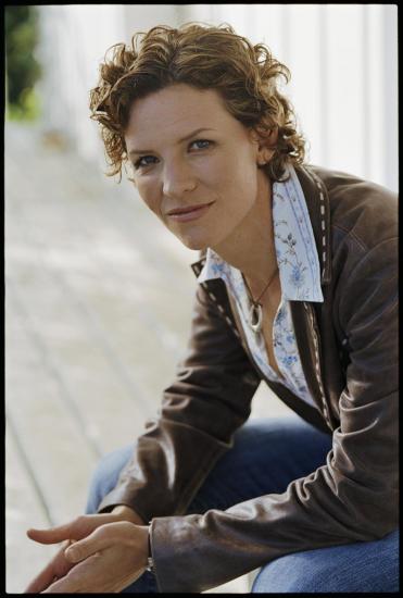 Catie Curtis