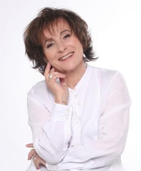 Marie Paule Belle