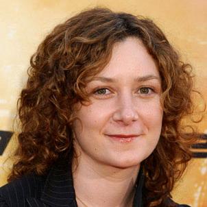 Sara Gilbert