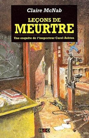 Affiche : Leçon de Meutre de Claire McNab Couverture du livre : Leçon de Meutre de Claire McNab