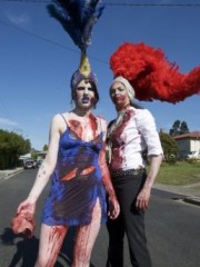 Affiche : Cupcake: A Zombie Lesbian Musical Affiche : Cupcake: A Zombie Lesbian Musical