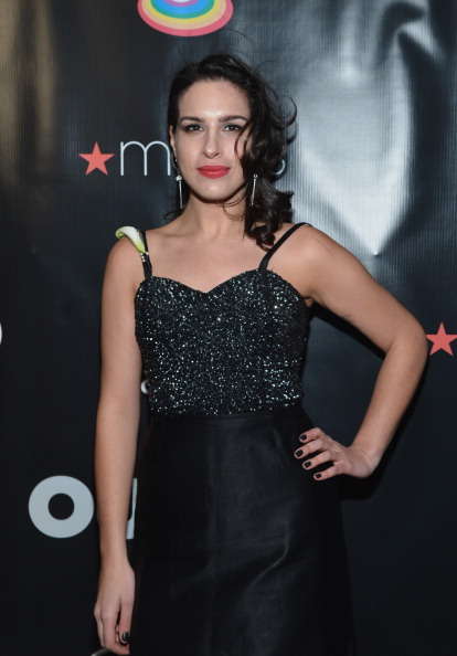 Desiree Akhavan - appropriate behavior