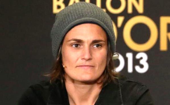 Nadine Angerer