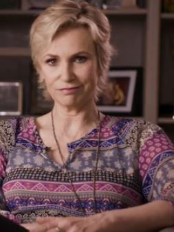 Jane Lynch