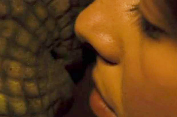 Doctor Who Baiser Lesbien