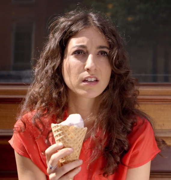 film lez bomb jenna laurenzo comédie lesbienne