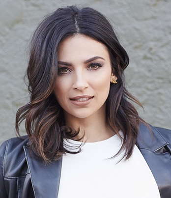 supergirl détective maggie sawyer Floriana Lima